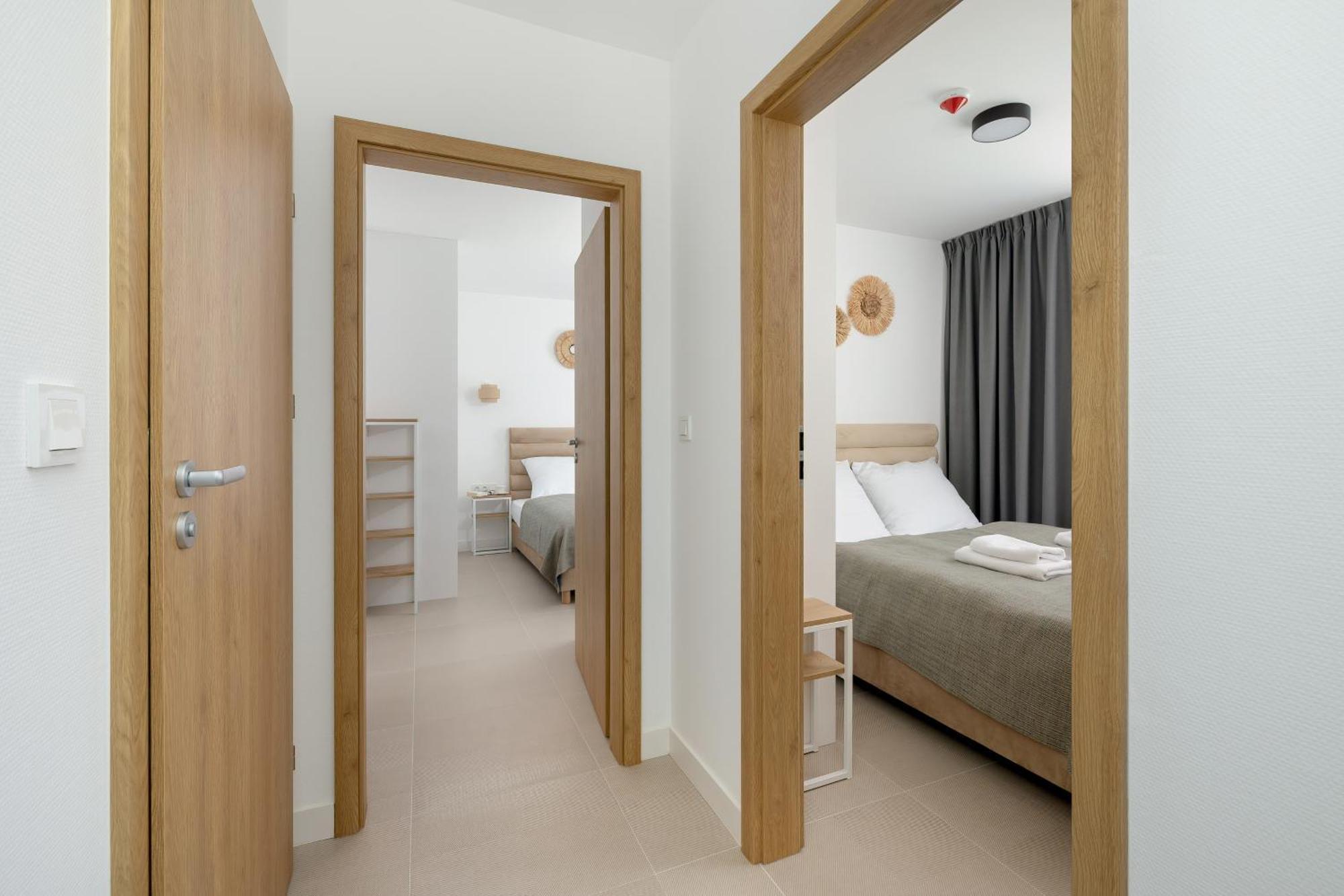 Aquamarina Dabki Marina Invest Aparthotel Exterior photo