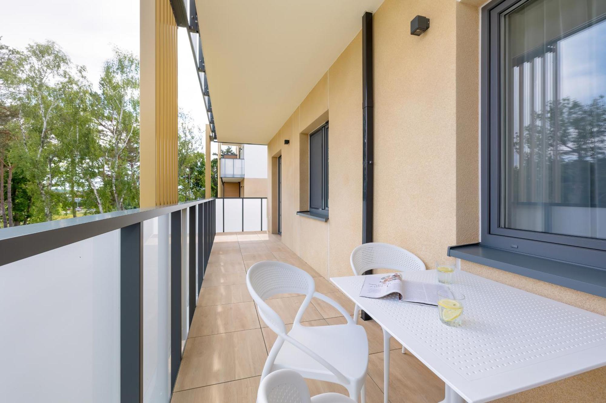 Aquamarina Dabki Marina Invest Aparthotel Exterior photo